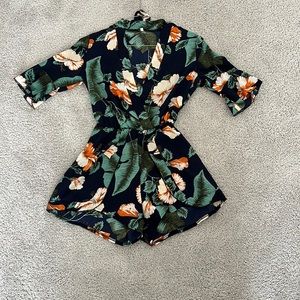 Medium Island print romper